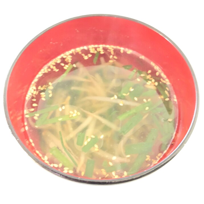 もやしとニラの中華スープ